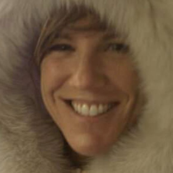 Meet your Posher, Nancy - Picture 2 of 2